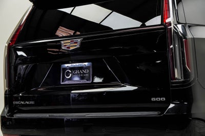 2022 Cadillac Escalade Sport