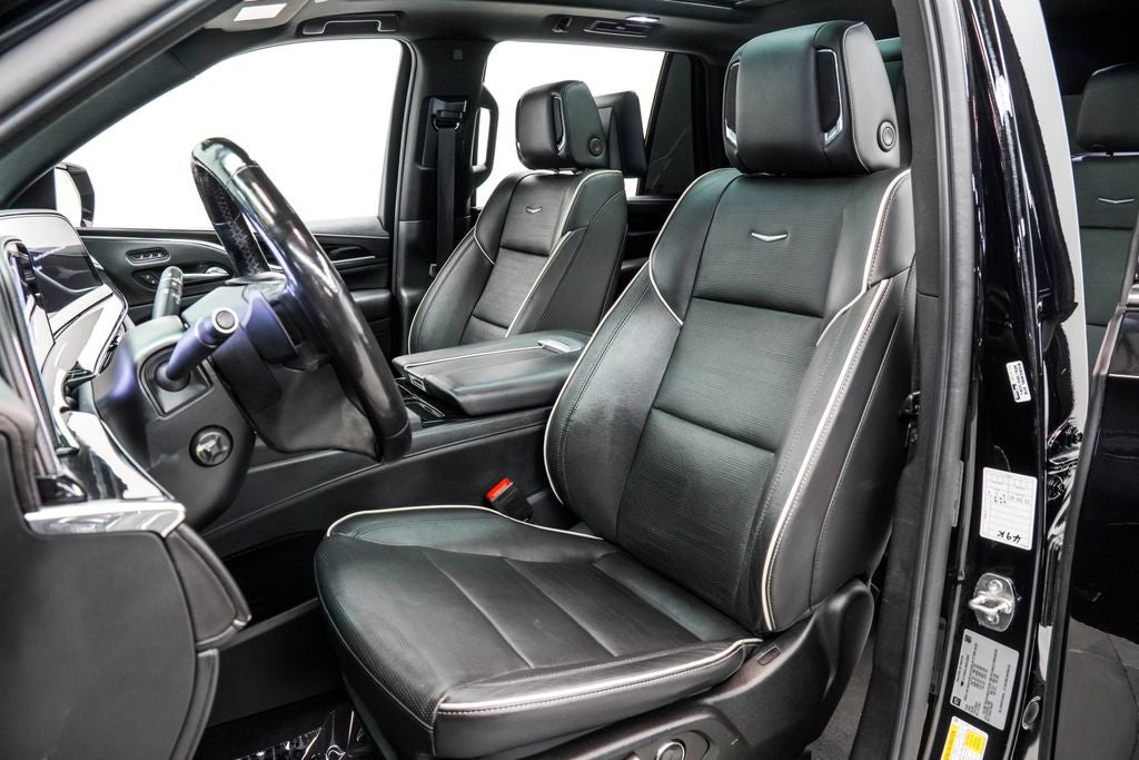 2022 Cadillac Escalade Sport