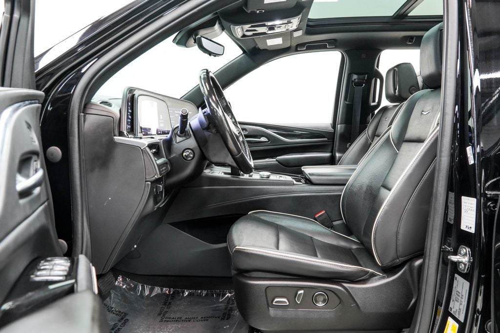 2022 Cadillac Escalade Sport