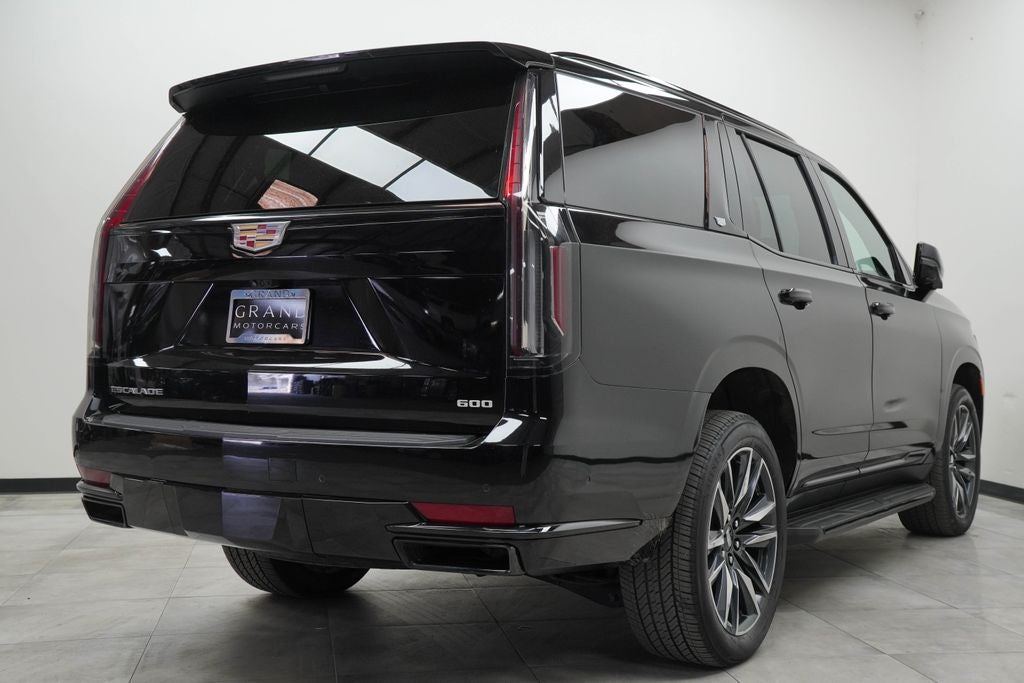 2023 Cadillac Escalade Sport