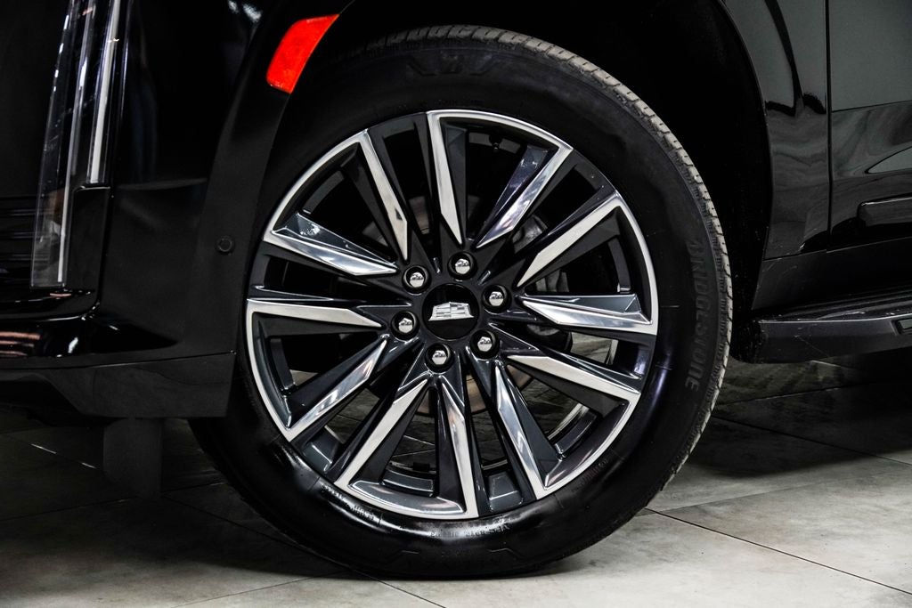 2023 Cadillac Escalade Sport