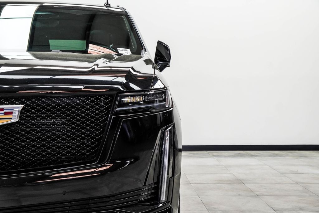 2023 Cadillac Escalade Sport