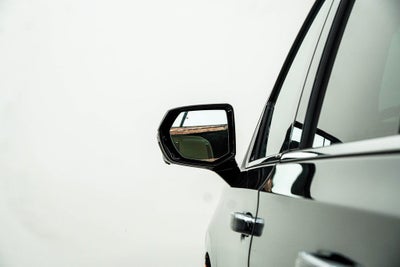 2023 Cadillac Escalade ESV Premium