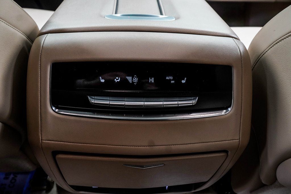 2023 Cadillac Escalade ESV Premium