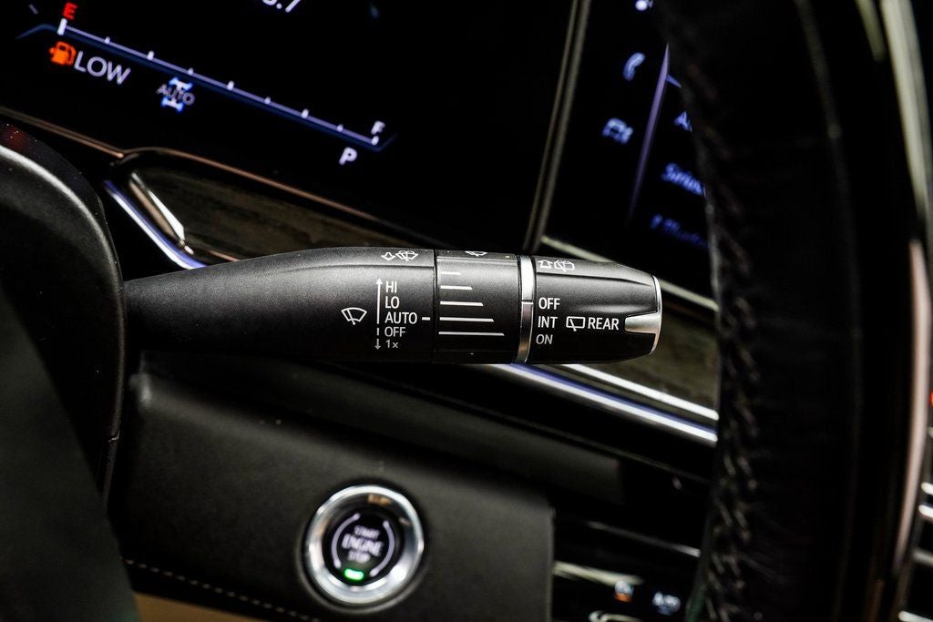 2023 Cadillac Escalade ESV Premium