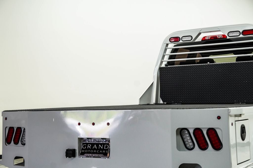 2019 Chevrolet Silverado 6500HD Base