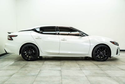 2023 Nissan Maxima SR