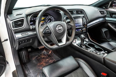 2023 Nissan Maxima SR