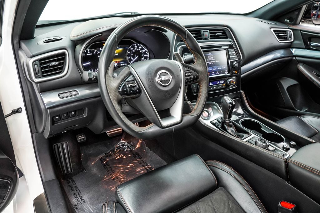 2023 Nissan Maxima SR