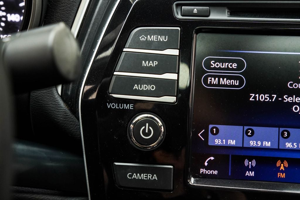 2023 Nissan Maxima SR