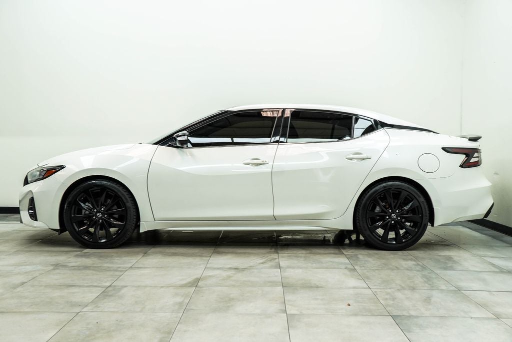2023 Nissan Maxima SR