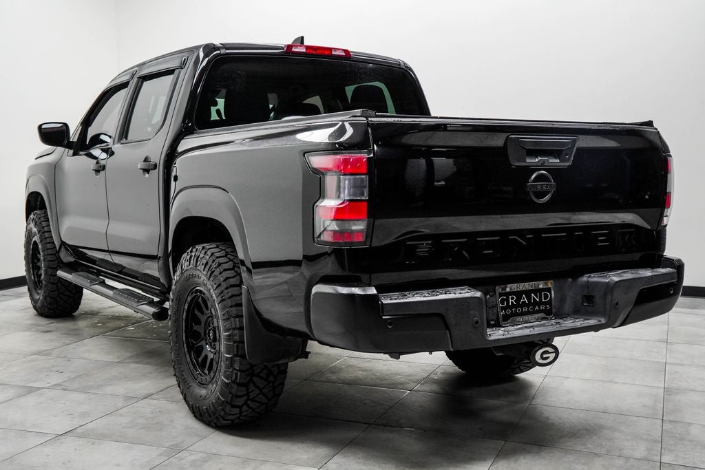 2022 Nissan Frontier S