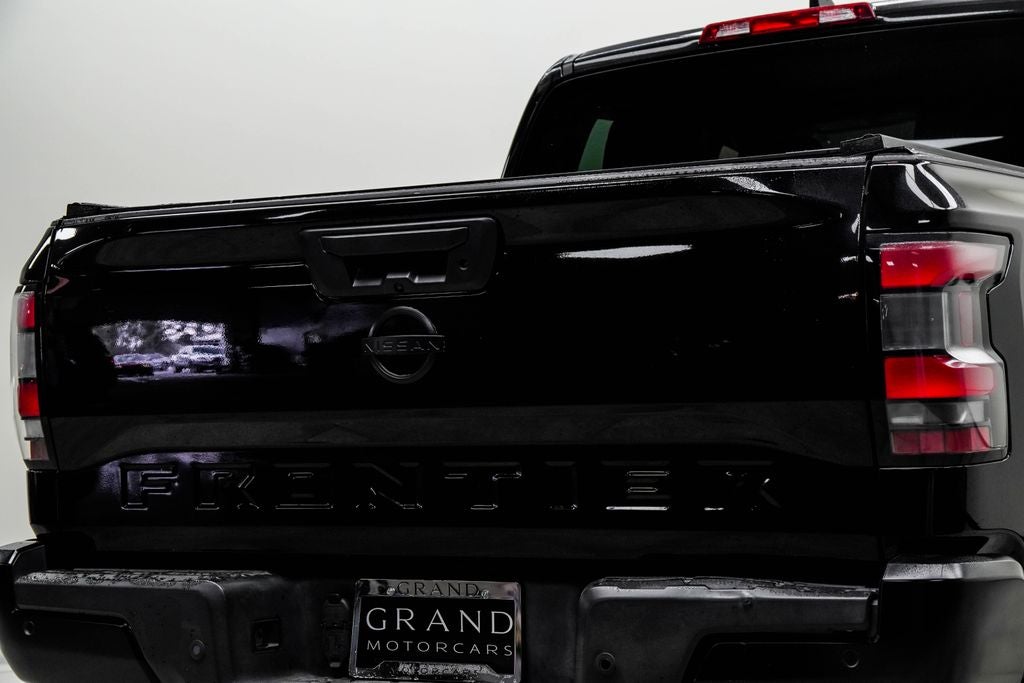 2022 Nissan Frontier S