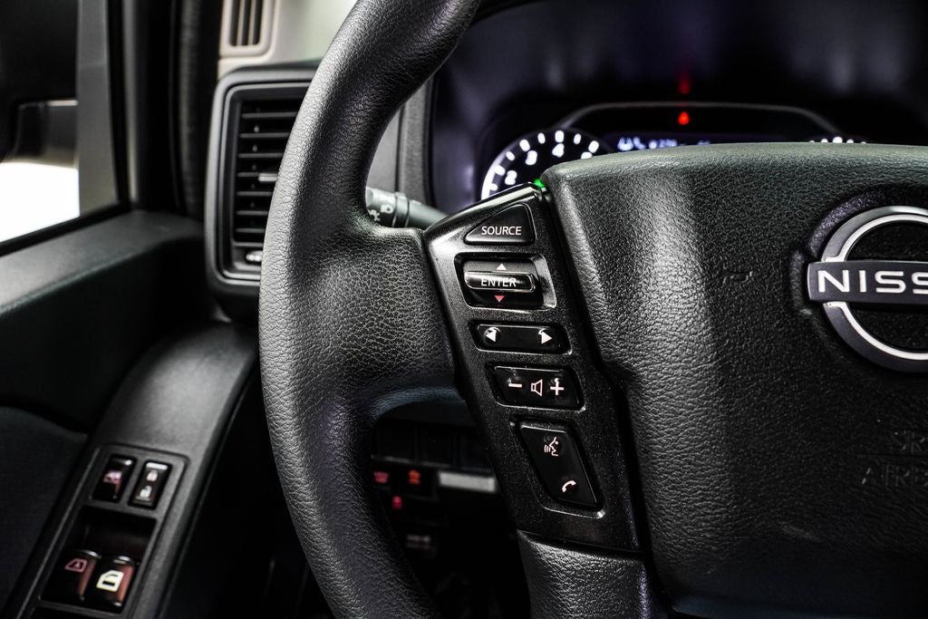 2022 Nissan Frontier S