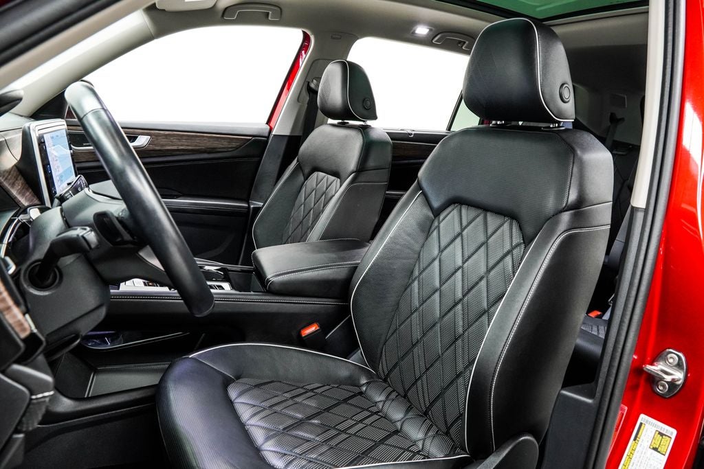 2025 Volkswagen Atlas 2.0T SEL Premium R-Line