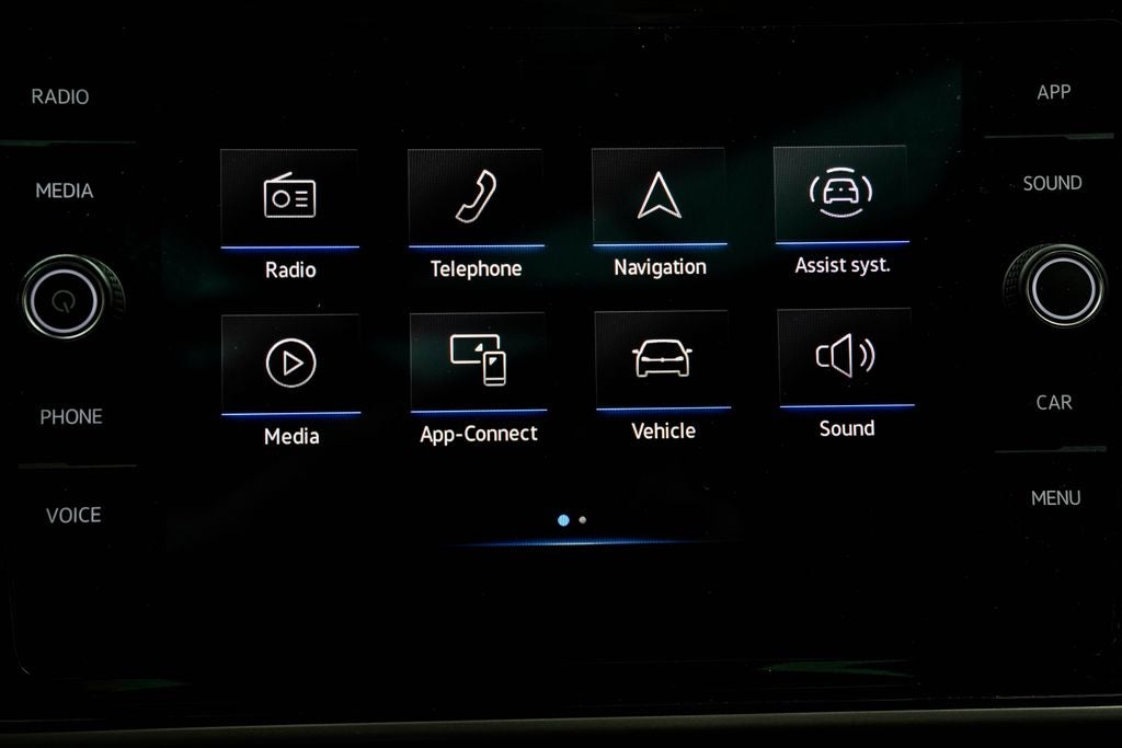 2023 Volkswagen Atlas 3.6L V6 SE w/Technology