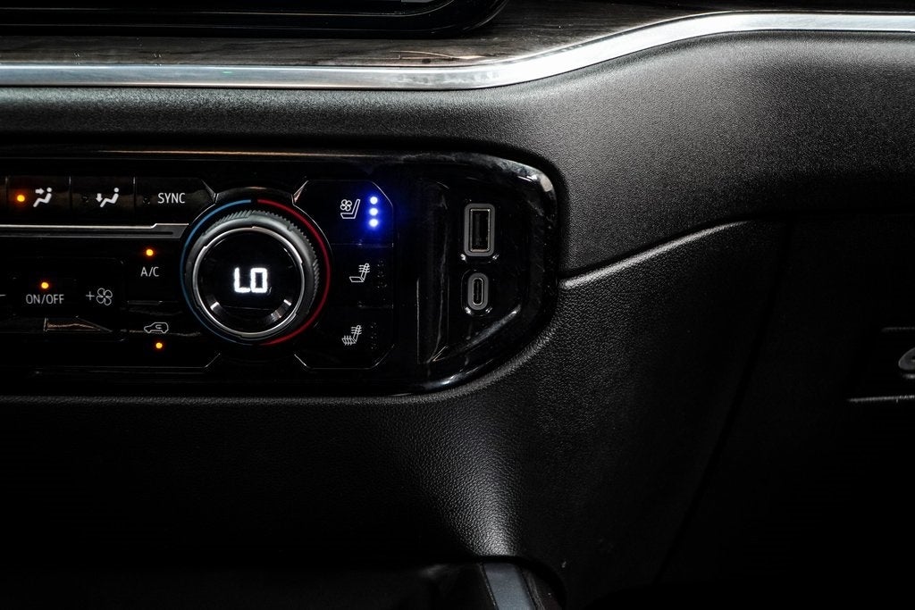 2024 Chevrolet Silverado 3500HD LTZ