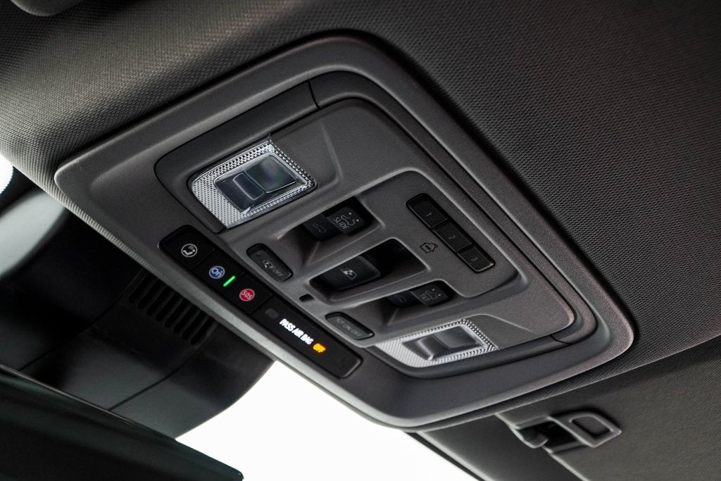 2024 Chevrolet Silverado 3500HD LTZ