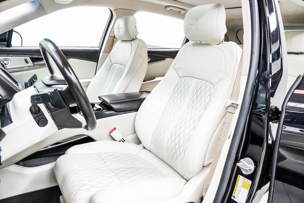 2019 Lincoln Nautilus Black Label