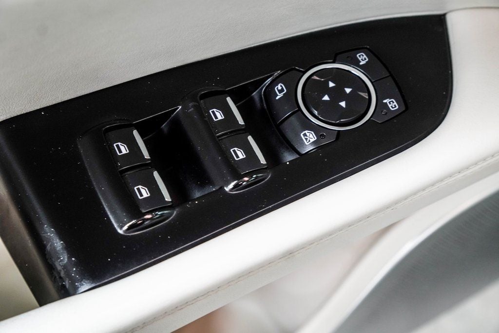 2019 Lincoln Nautilus Black Label