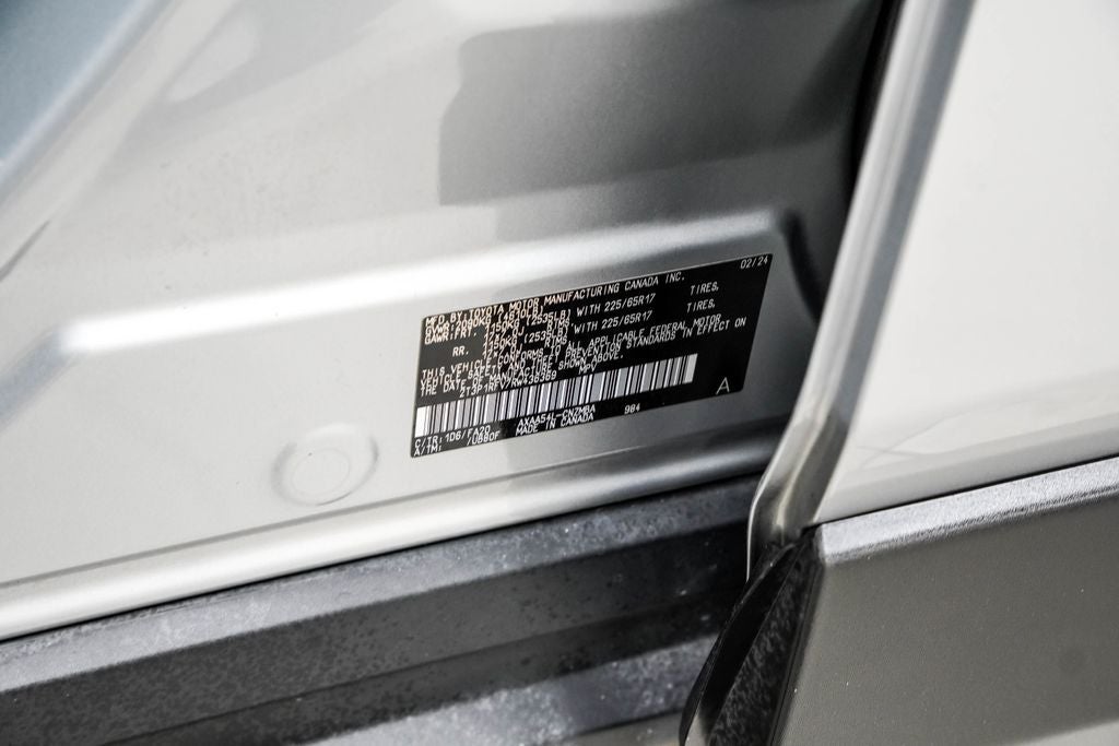 2024 Toyota RAV4 XLE