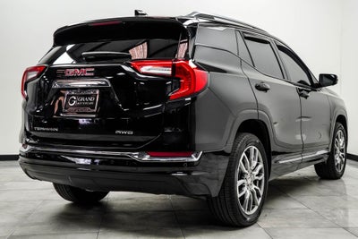 2023 GMC Terrain Denali
