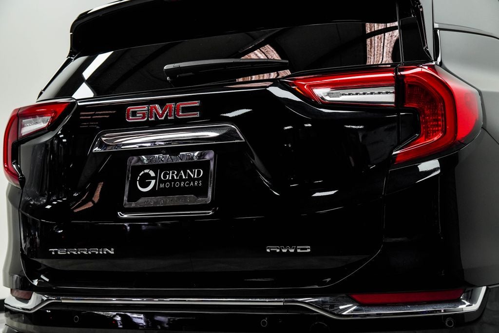 2023 GMC Terrain Denali