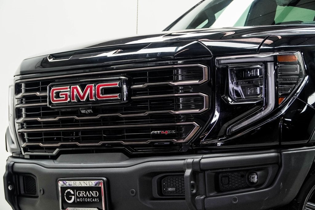 2024 GMC Sierra 1500 AT4X