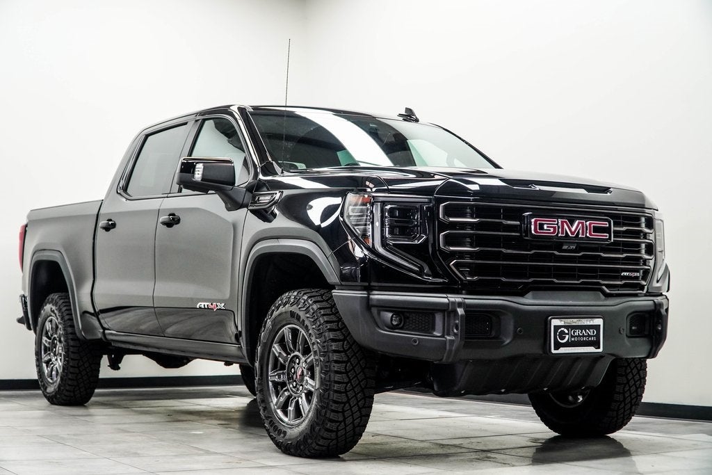 2024 GMC Sierra 1500 AT4X