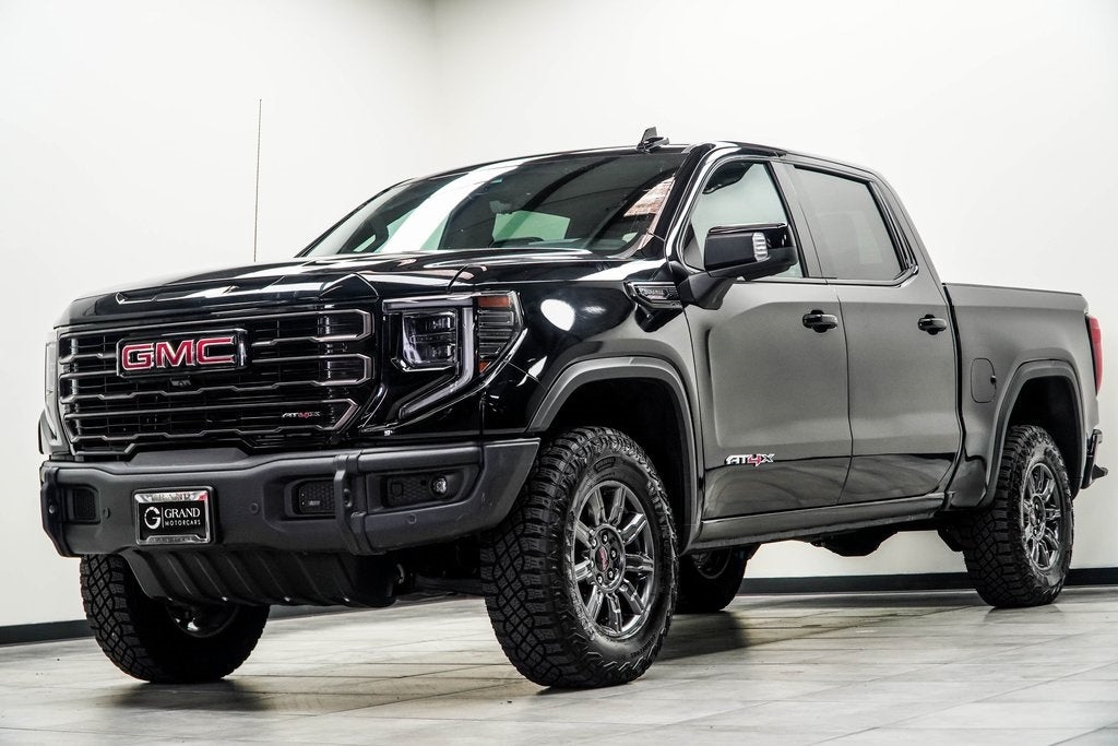 2024 GMC Sierra 1500 AT4X
