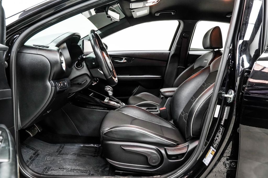 2022 Kia Forte GT-Line