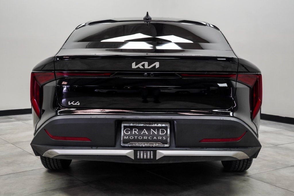 2025 Kia K4 LX
