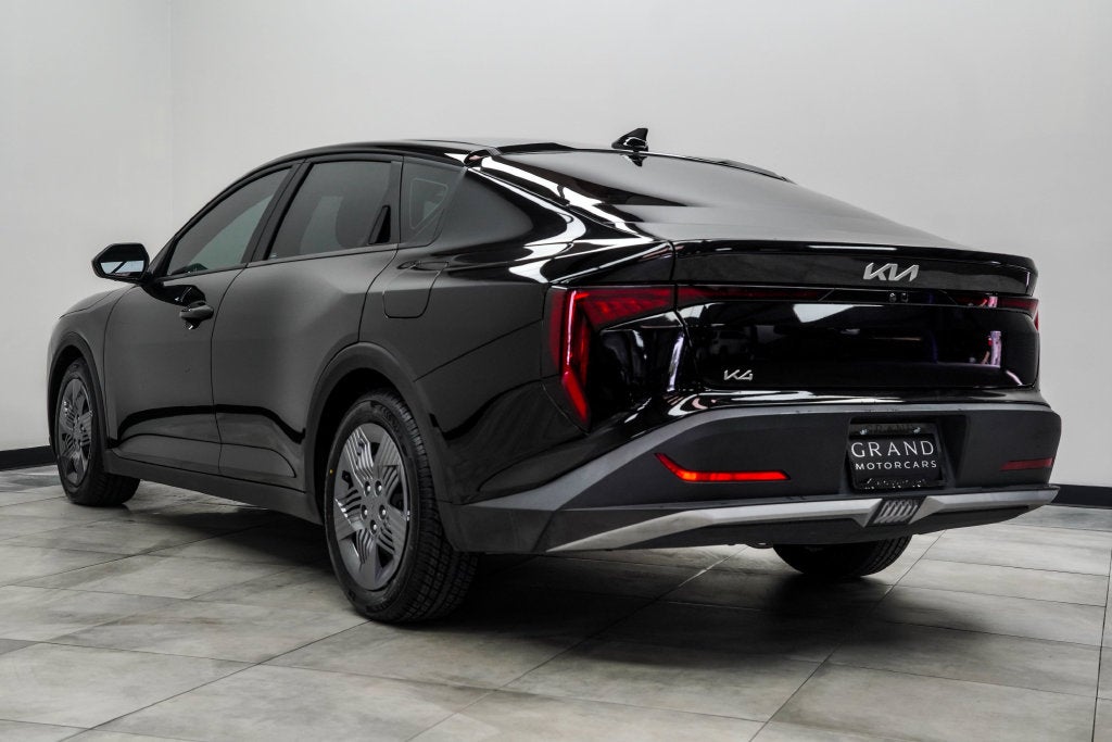 2025 Kia K4 LX