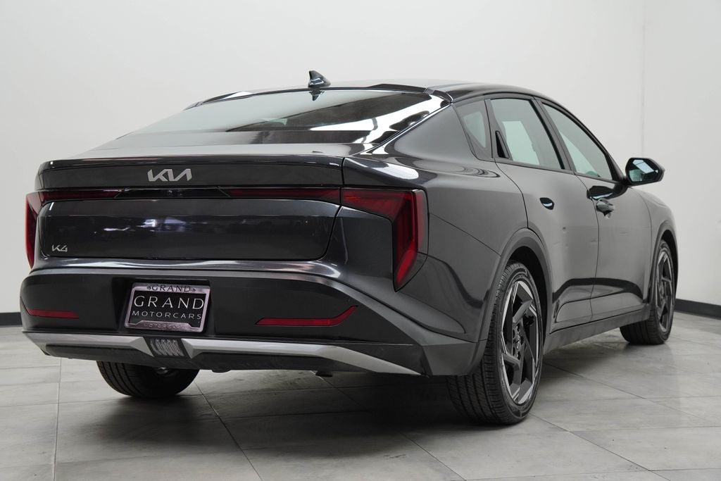 2025 Kia K4 EX