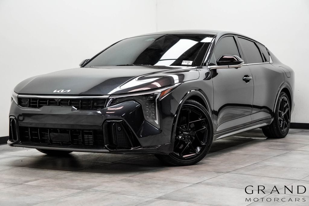 2025 Kia K4 GT-Line Turbo