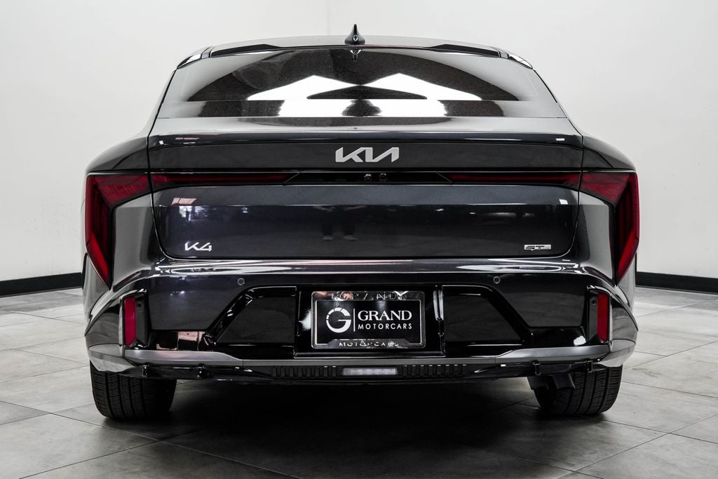 2025 Kia K4 GT-Line Turbo