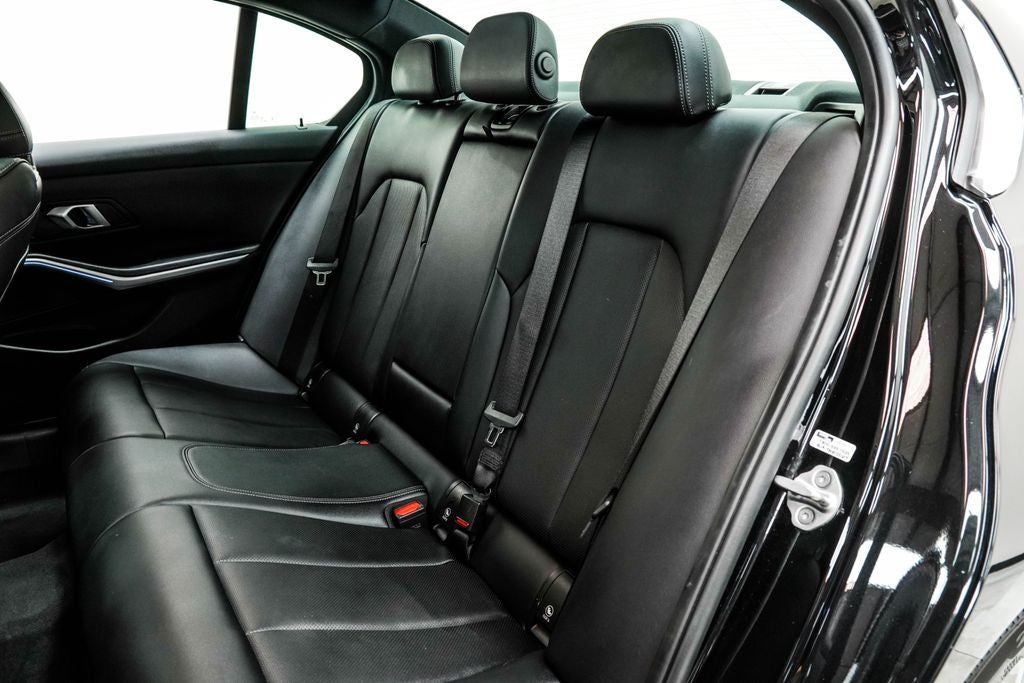 2024 BMW 3 Series 330i