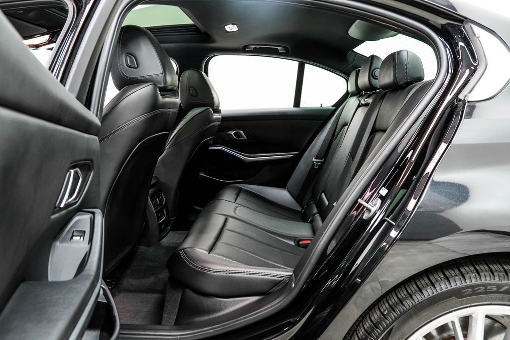 2024 BMW 3 Series 330i