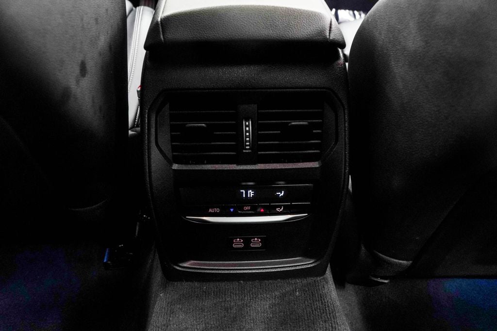 2024 BMW 3 Series 330i
