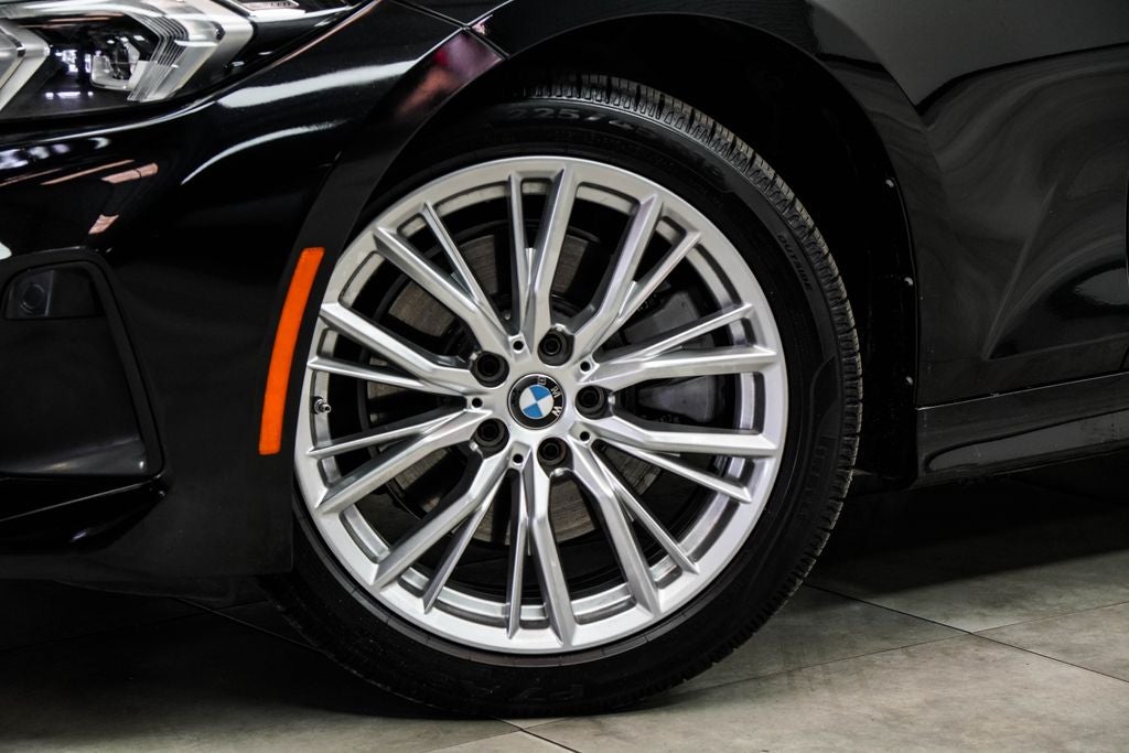 2024 BMW 3 Series 330i