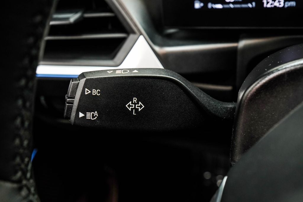 2024 BMW 3 Series 330i