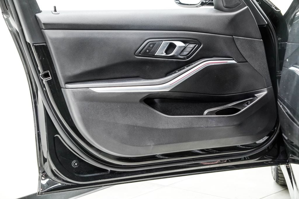 2024 BMW 3 Series 330i