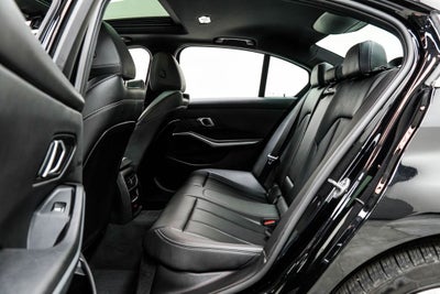 2025 BMW 3 Series 330i xDrive