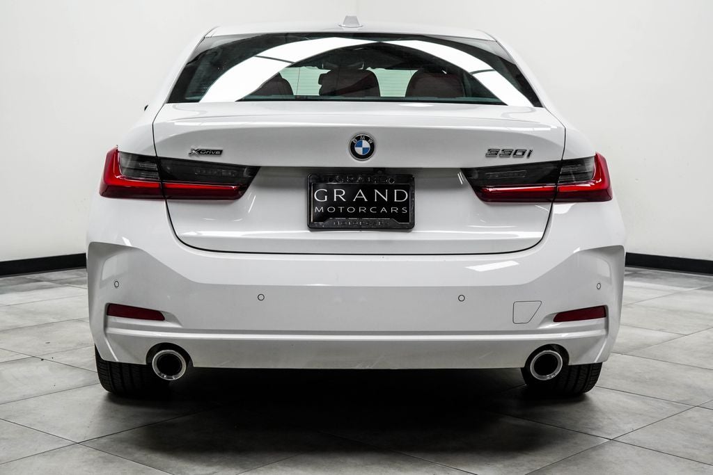 2025 BMW 3 Series 330i xDrive