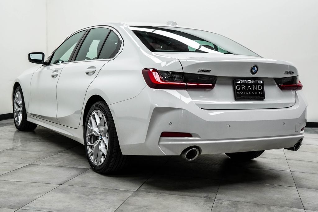 2025 BMW 3 Series 330i xDrive