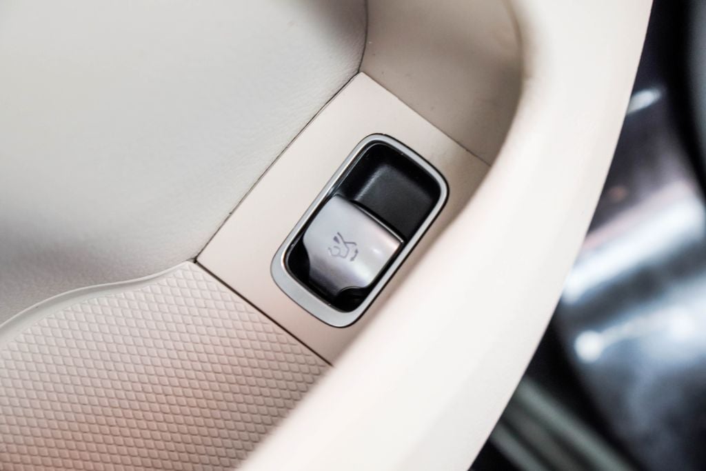 2023 Mercedes-Benz EQS 450 4MATIC®