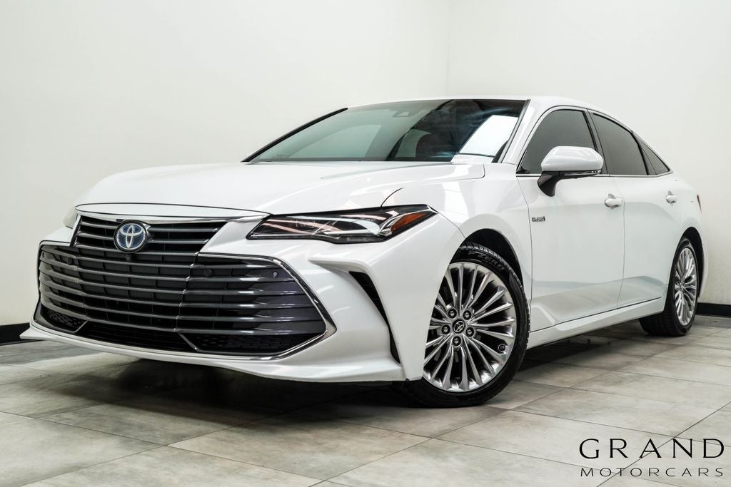 2019 Toyota Avalon Hybrid Limited