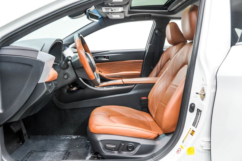 2019 Toyota Avalon Hybrid Limited