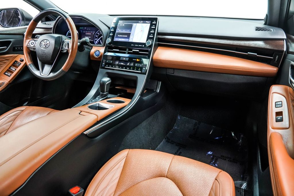 2019 Toyota Avalon Hybrid Limited