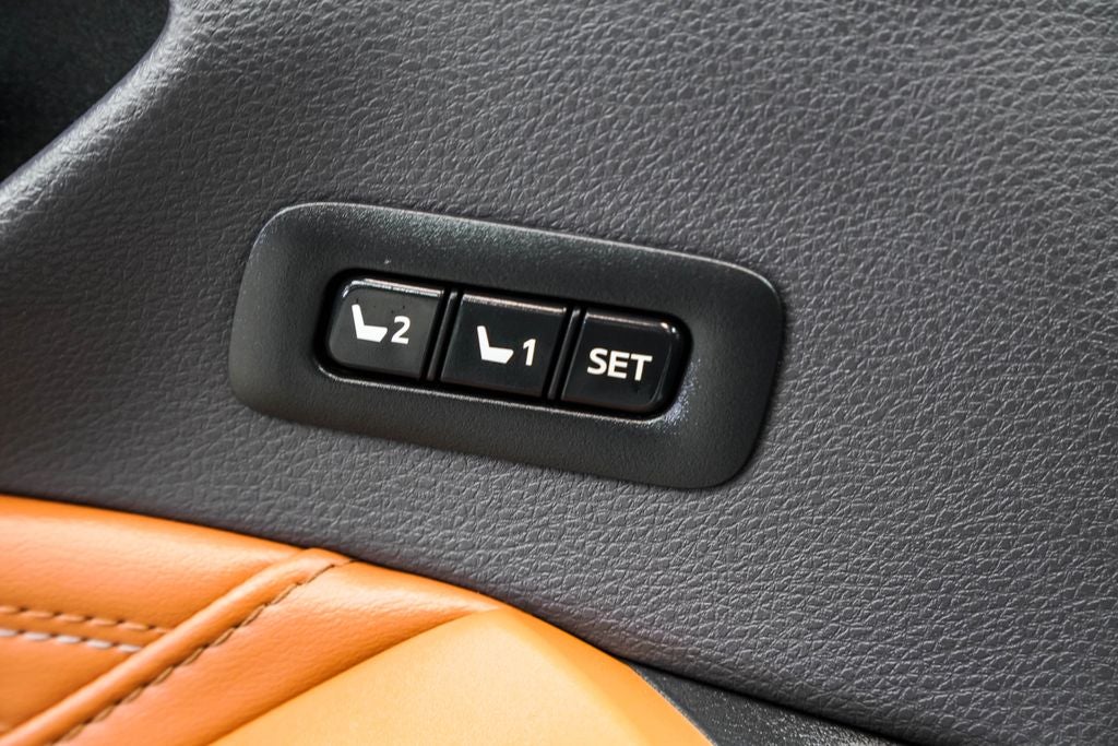 2019 Toyota Avalon Hybrid Limited
